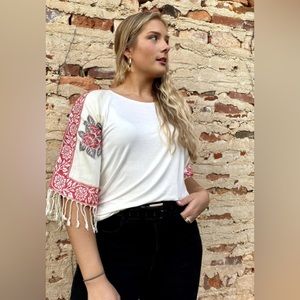 NWOT lightweight  ivory top with tassel 3/4  sleeve.